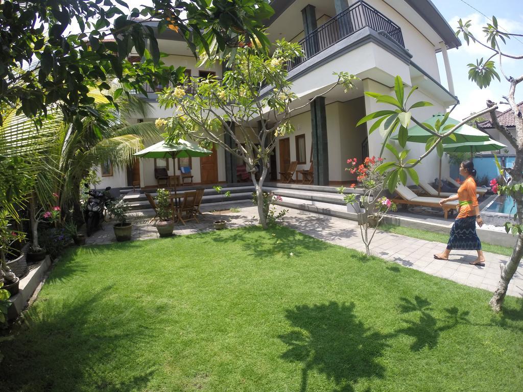 Puri Clinton Bali Apartment Nusa Dua  Exterior photo